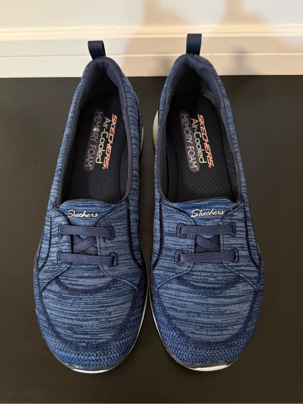 Skechers Microburst 2.0 Sneaker Memory Foam Air-Cooled Shoe Women’s 9.5 Casual